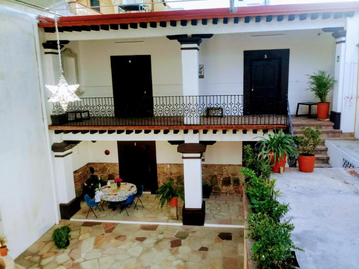 ホテル Casa Shalom Oaxaca エクステリア 写真